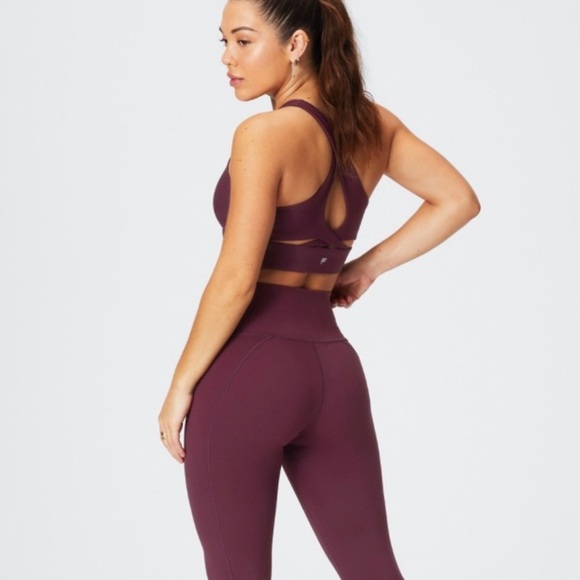 Fabletics No-Bounce High Impact Sports Bra in Purple - Picture 8 of 9